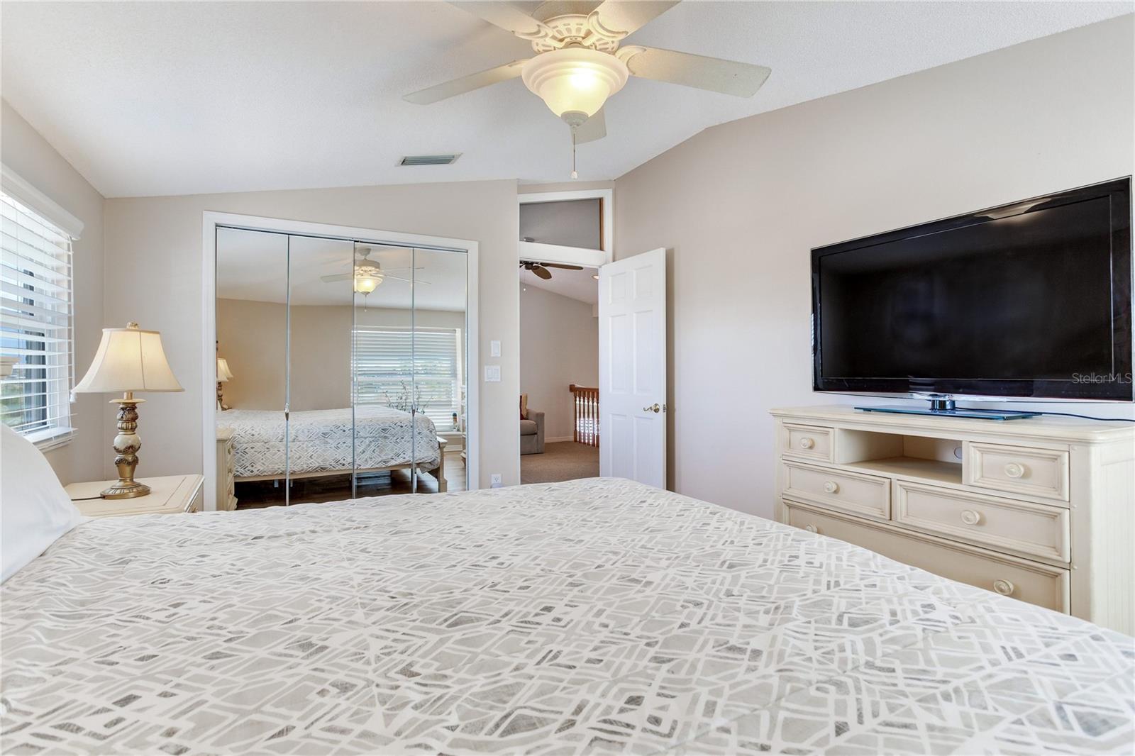 SUNRAY BEACH HOMES - Residential