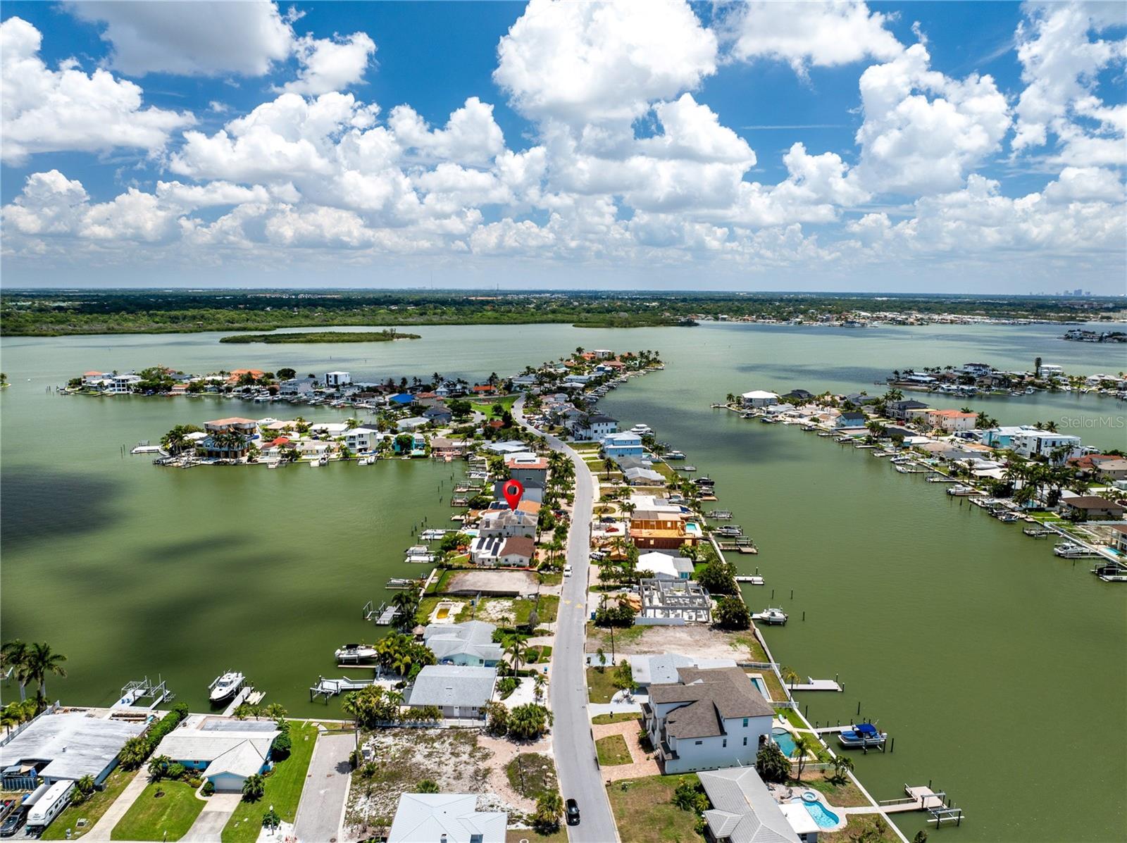 SUNRAY BEACH HOMES - Residential