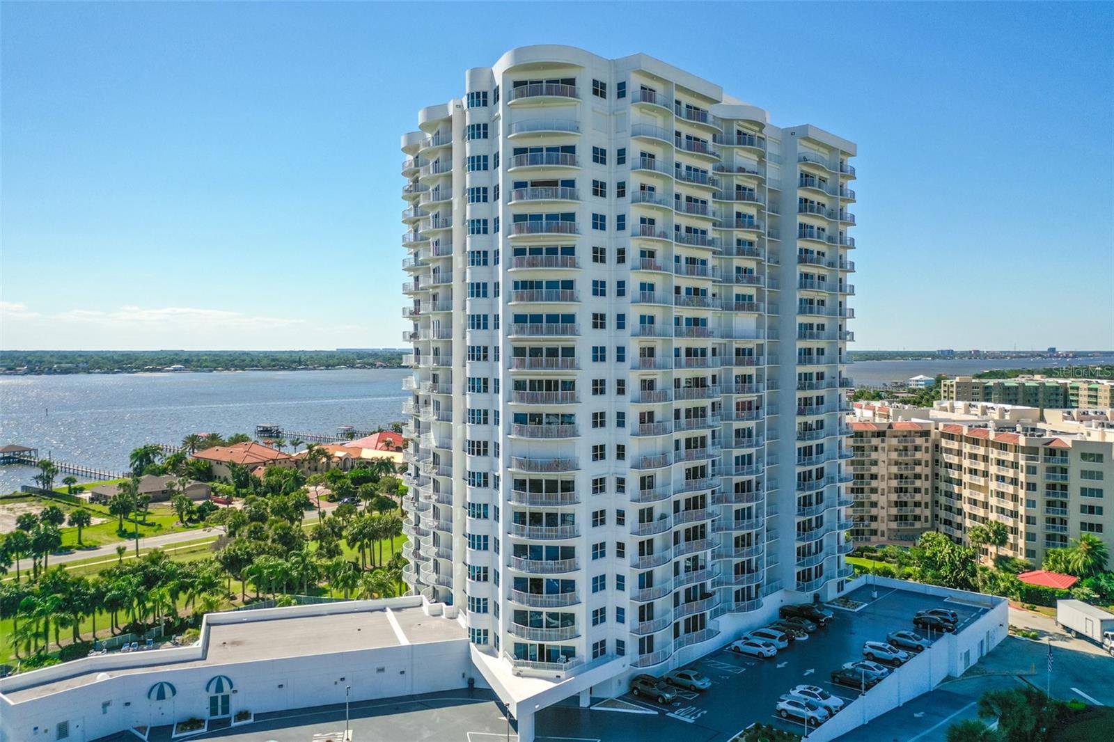 OCEANS GRAND CONDO - Residential