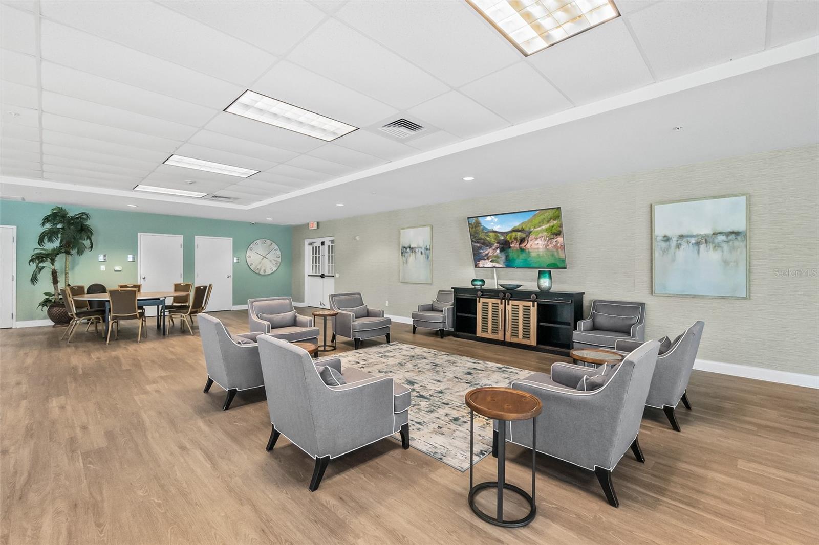 OCEANS GRAND CONDO - Residential