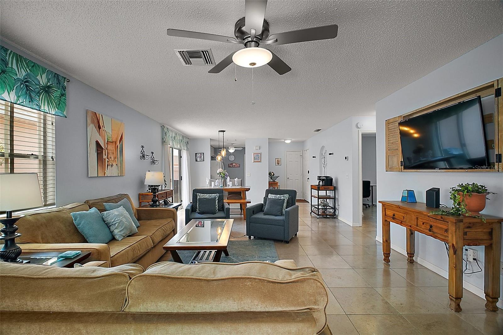 811 ALVARADO PLACE