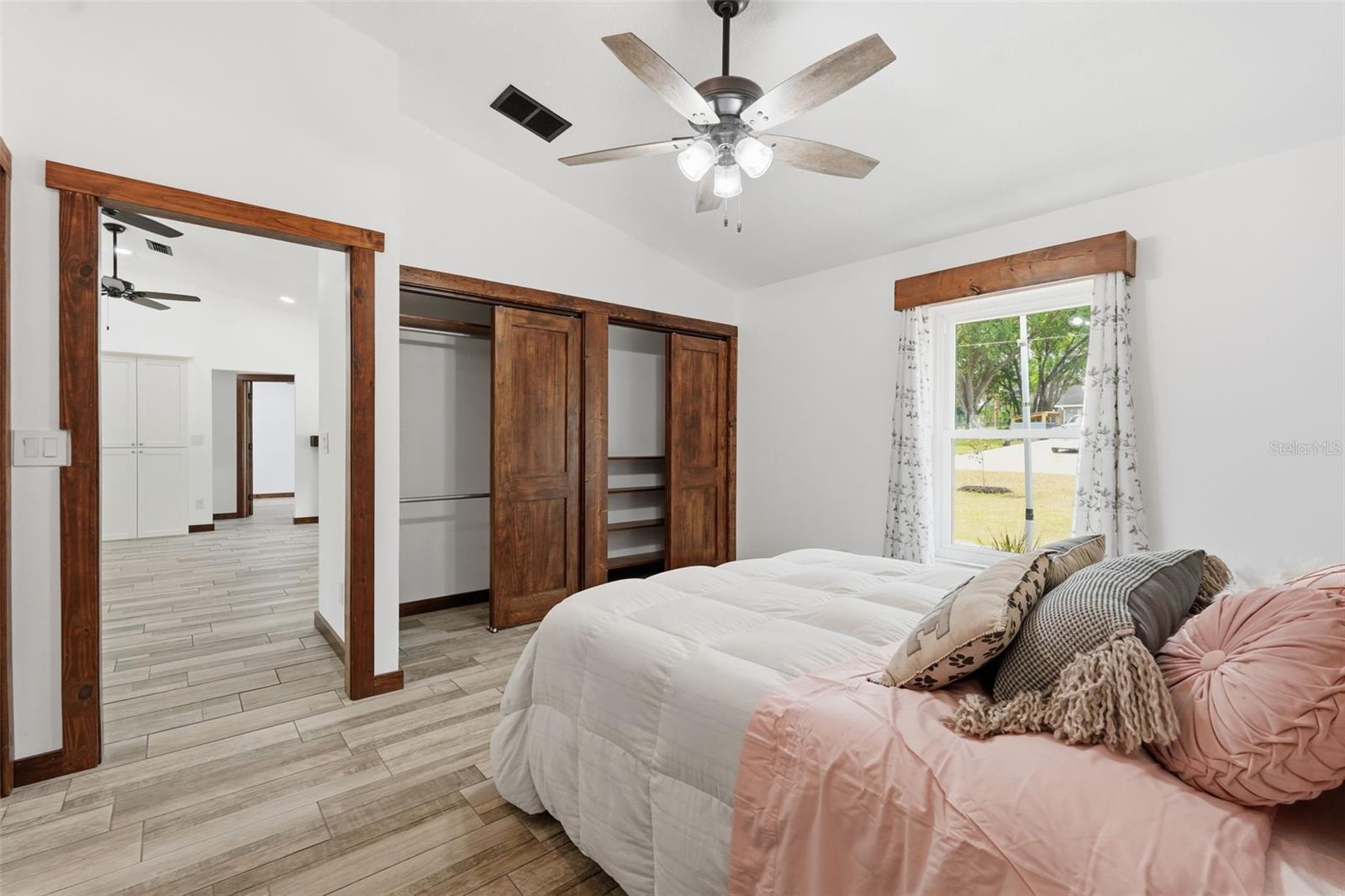 SUNBURST HILLS SUB - Residential