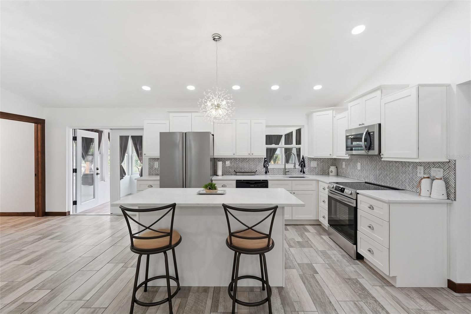 SUNBURST HILLS SUB - Residential