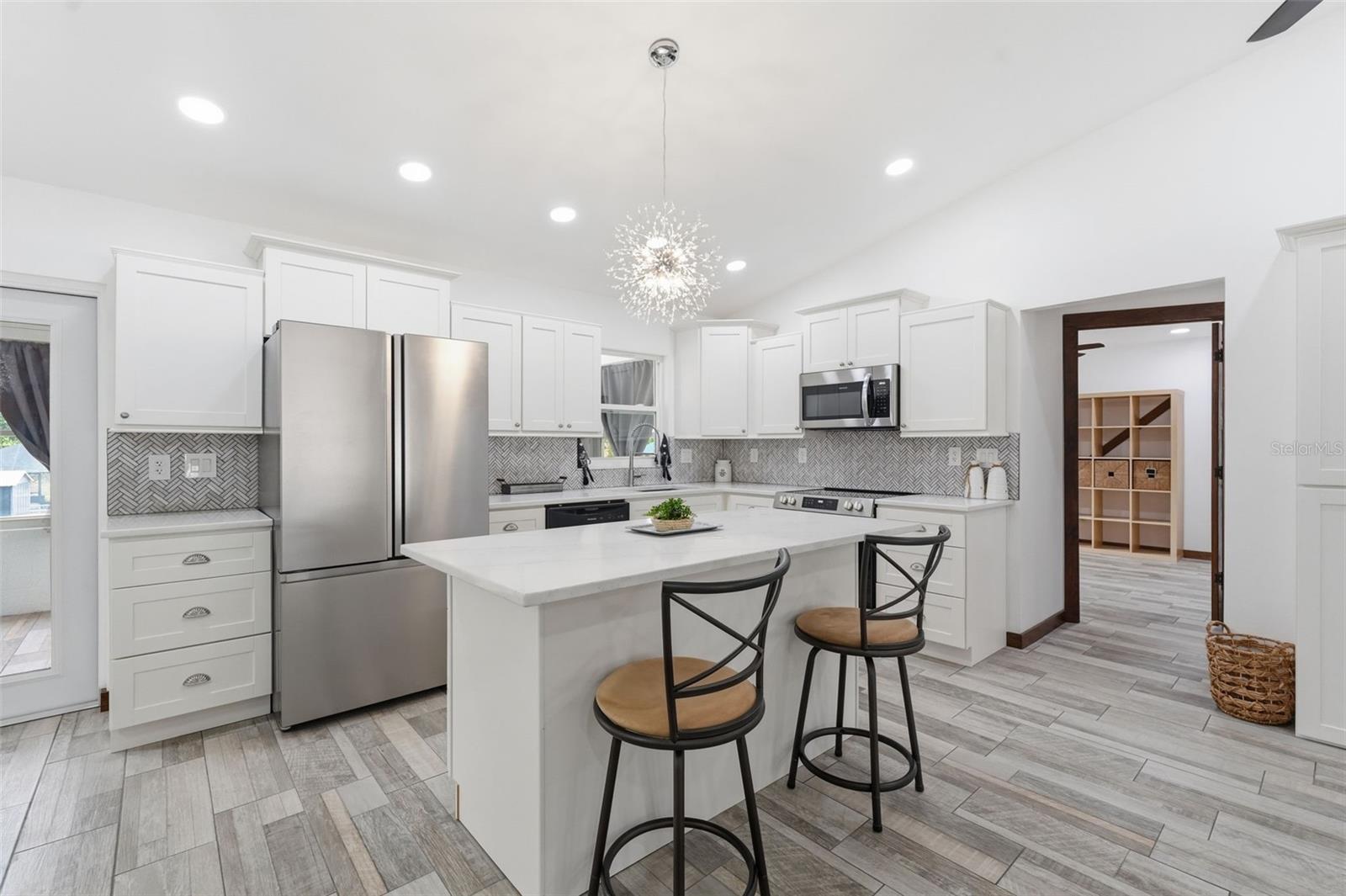 SUNBURST HILLS SUB - Residential
