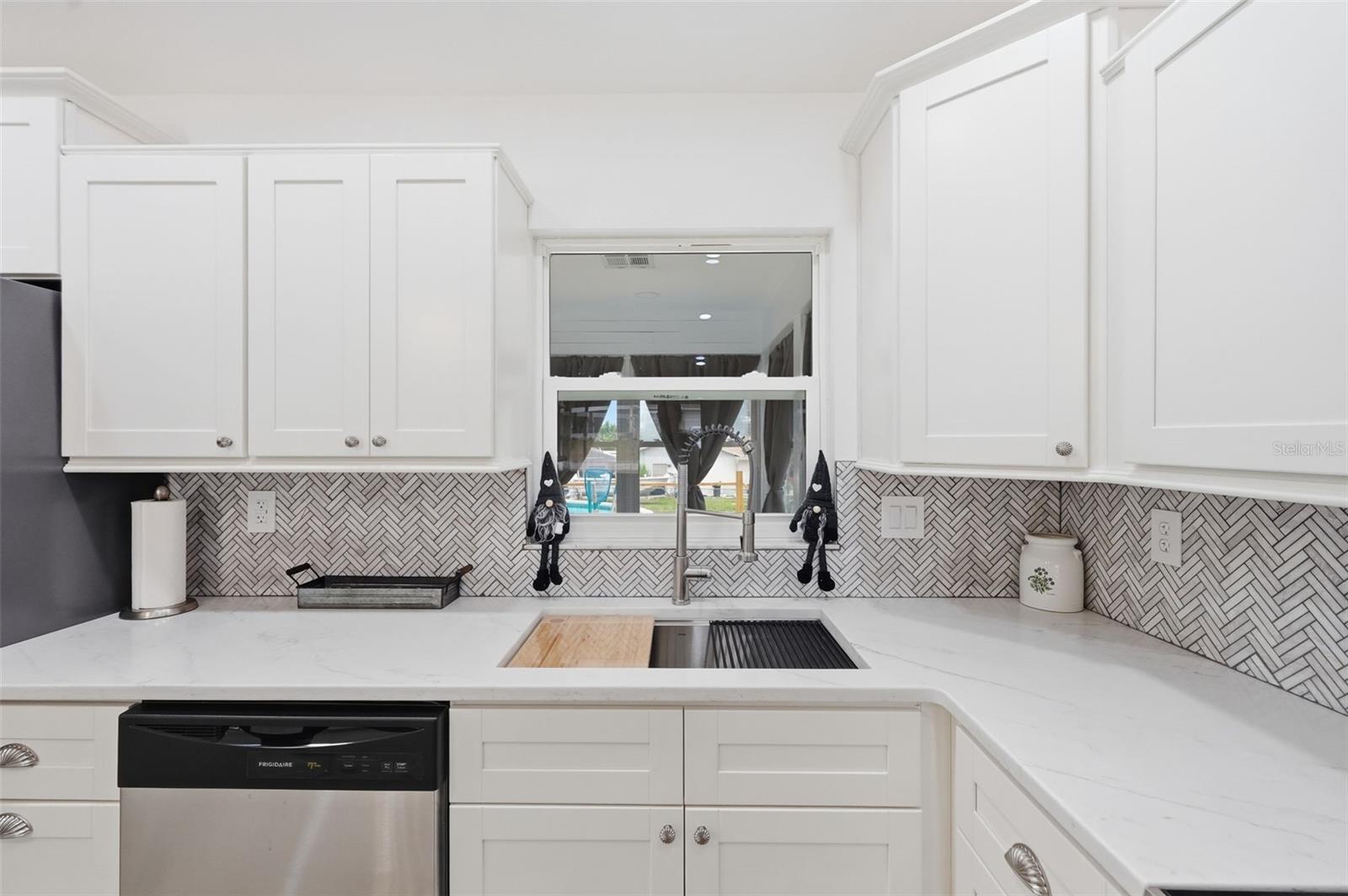 SUNBURST HILLS SUB - Residential
