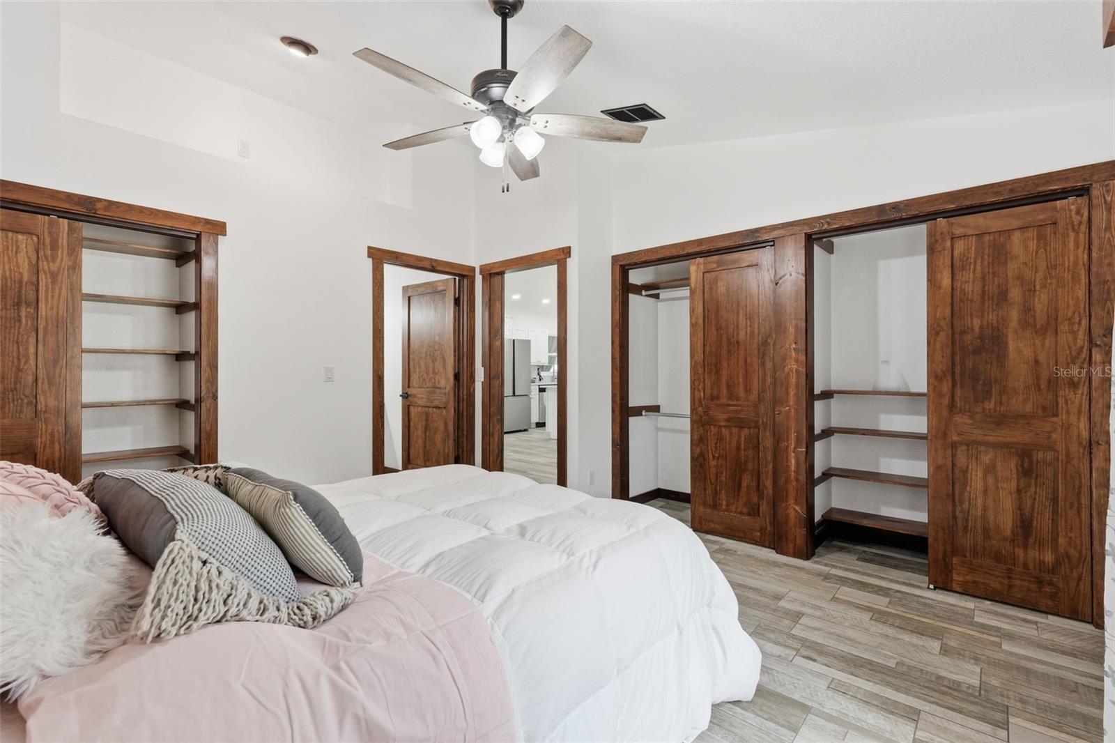 SUNBURST HILLS SUB - Residential