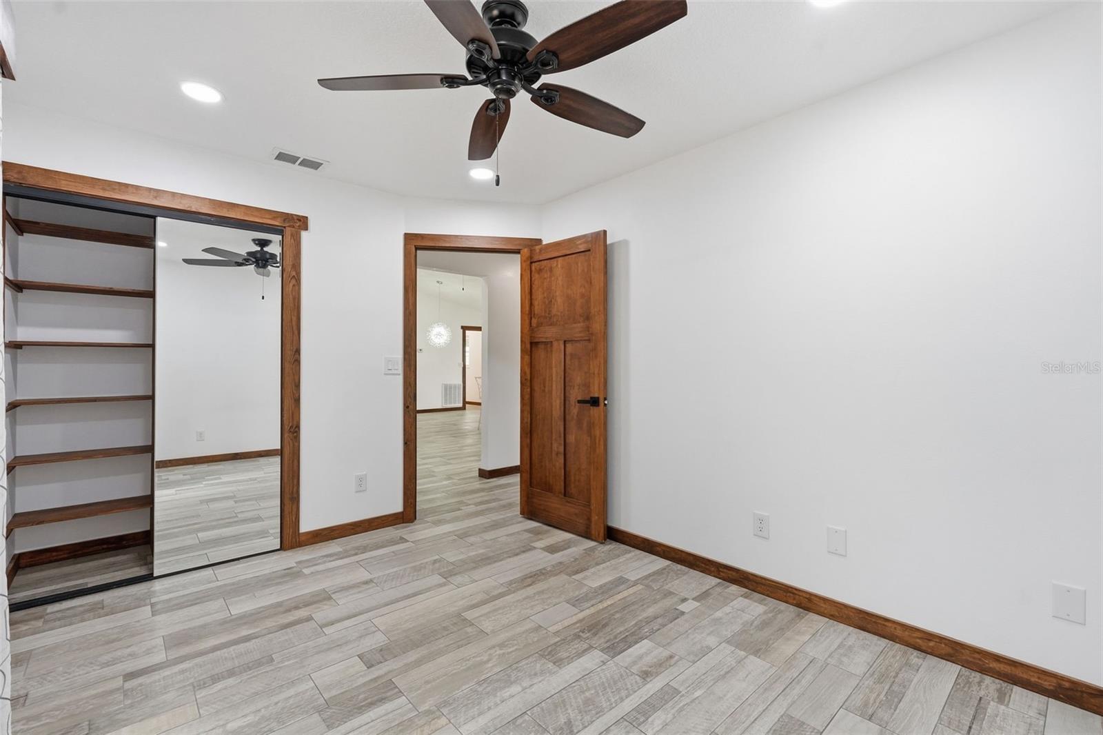 SUNBURST HILLS SUB - Residential