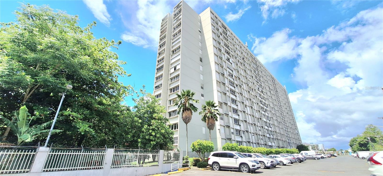 #631 CALLE PEREIRA LEAL Apt. 513