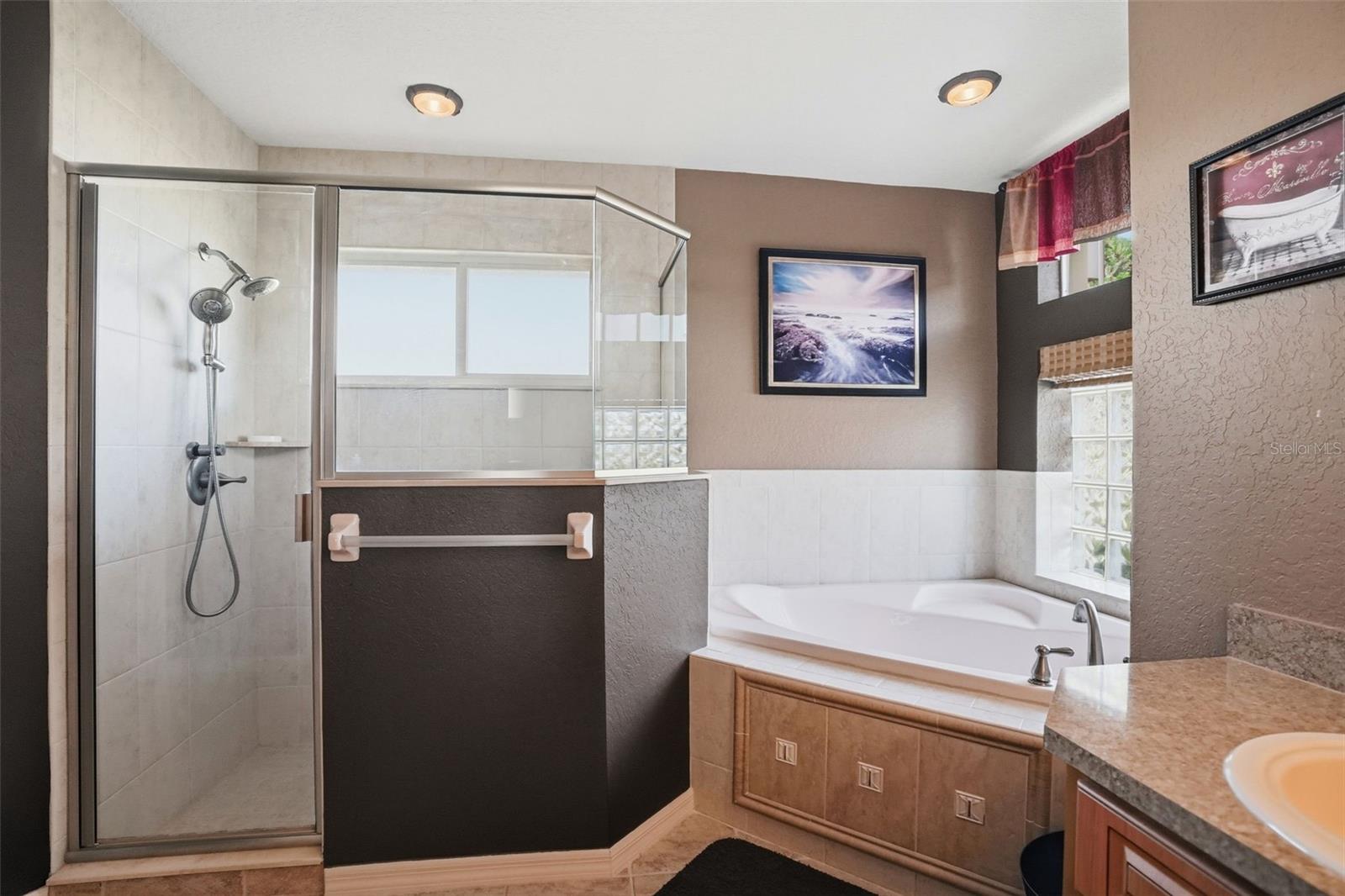 PRISTINE PLACE PH 1 - Residential