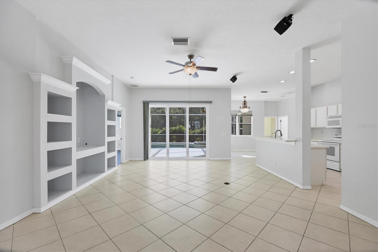 TATUM RIDGE - Residential