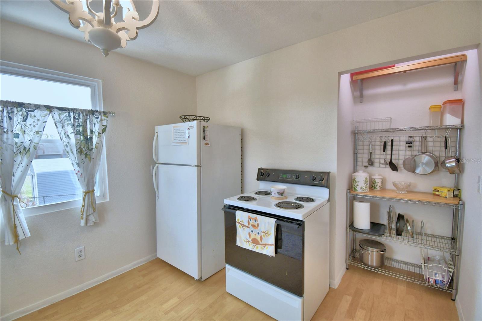 LUCERNE SHORES - Residential