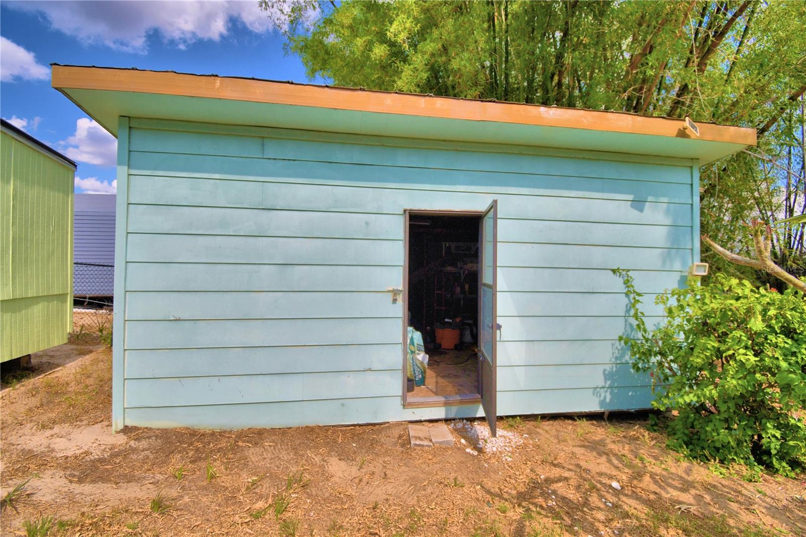 LUCERNE SHORES - Residential