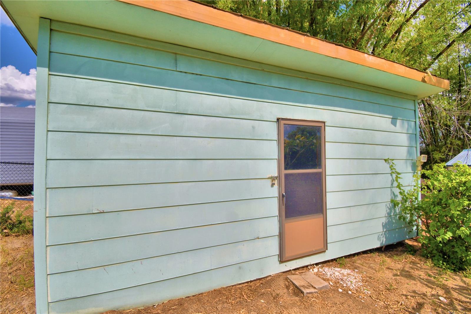 LUCERNE SHORES - Residential