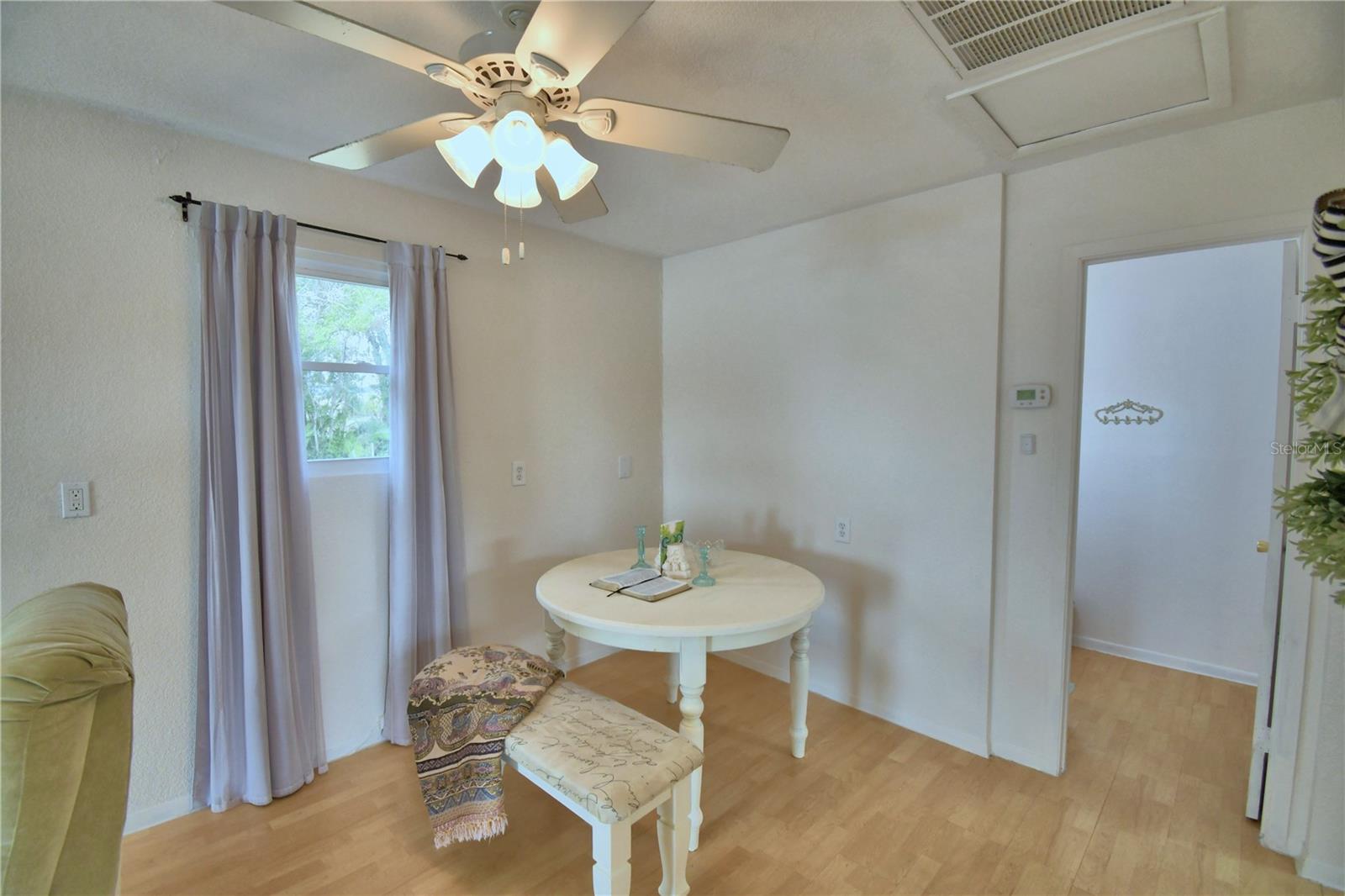 LUCERNE SHORES - Residential