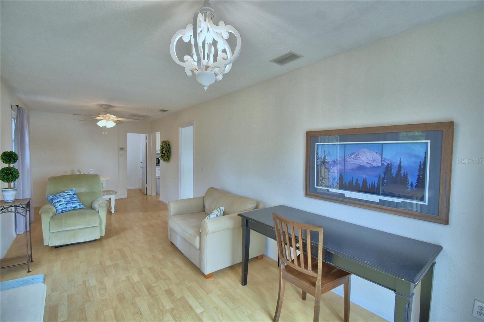 LUCERNE SHORES - Residential