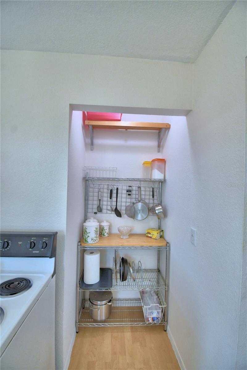 LUCERNE SHORES - Residential