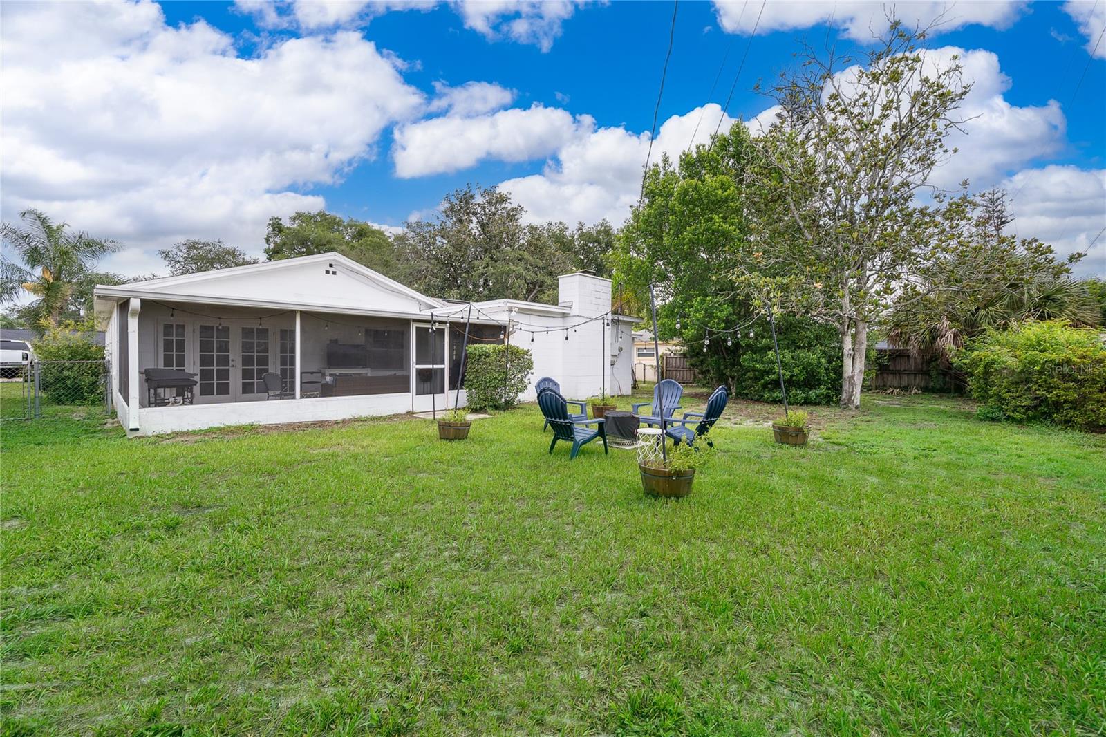 2464 HUNTERFIELD ROAD