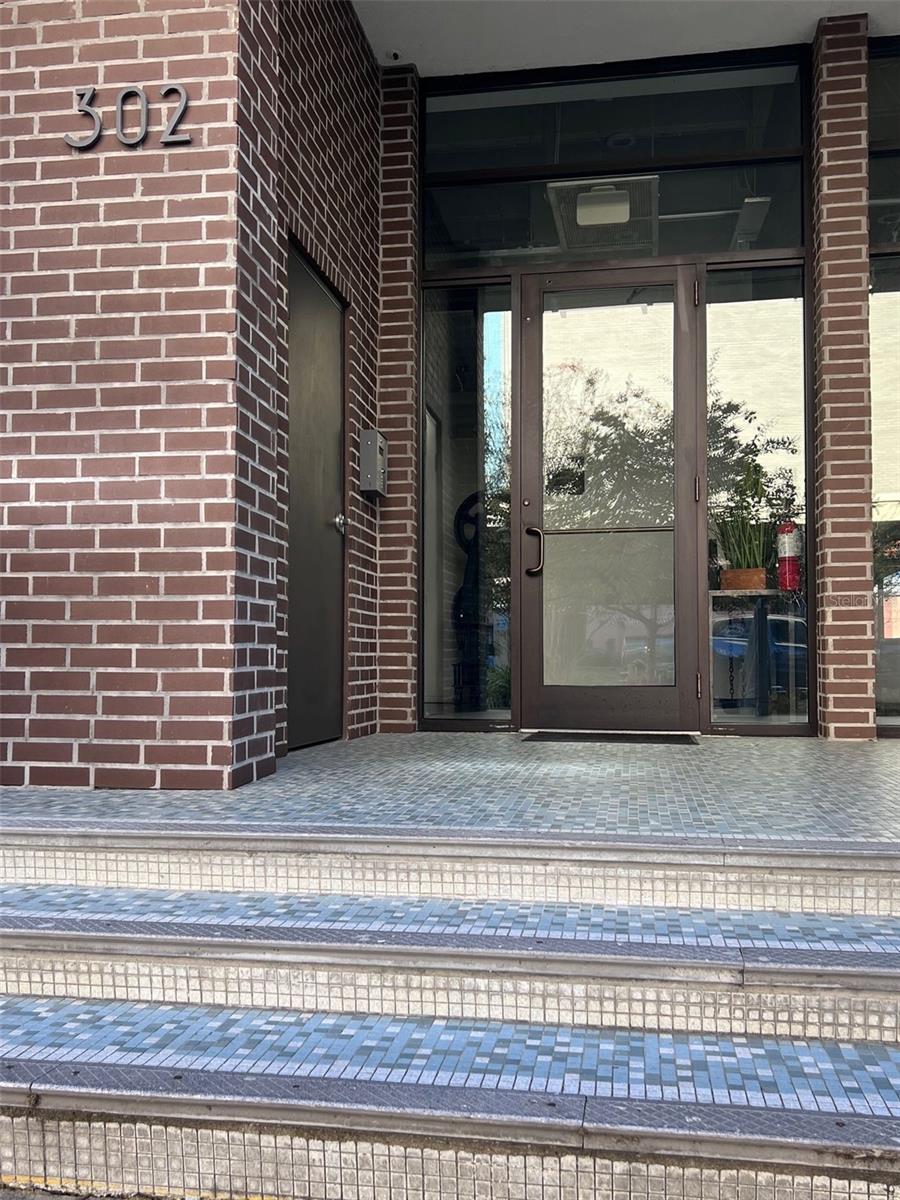 302 BROADWAY CONDO - Residential Lease