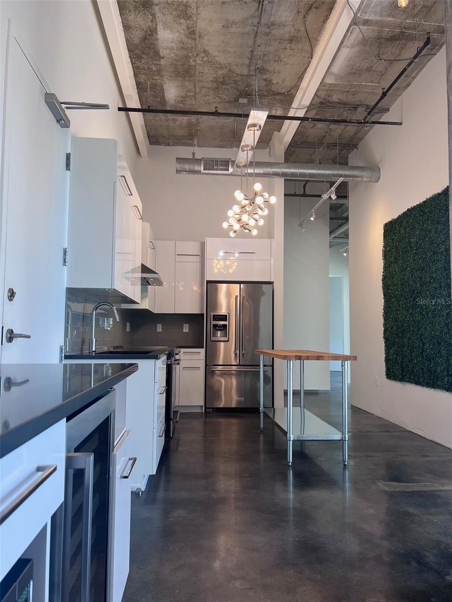 302 BROADWAY CONDO - Residential Lease