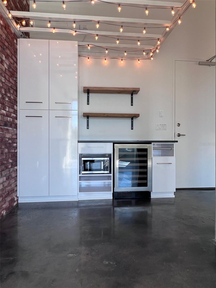302 BROADWAY CONDO - Residential Lease