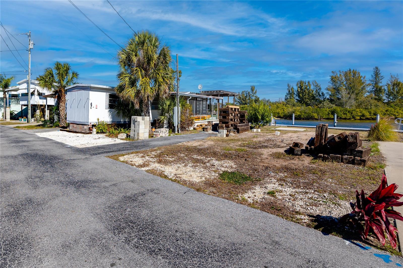 CHESAPEAKE POINT CO-OP INC UNREC - Land