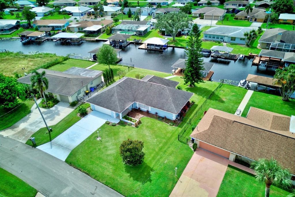 Photo of 125 Orange Road NE, Lake Placid, FL 33852 (MLS # C7514097)