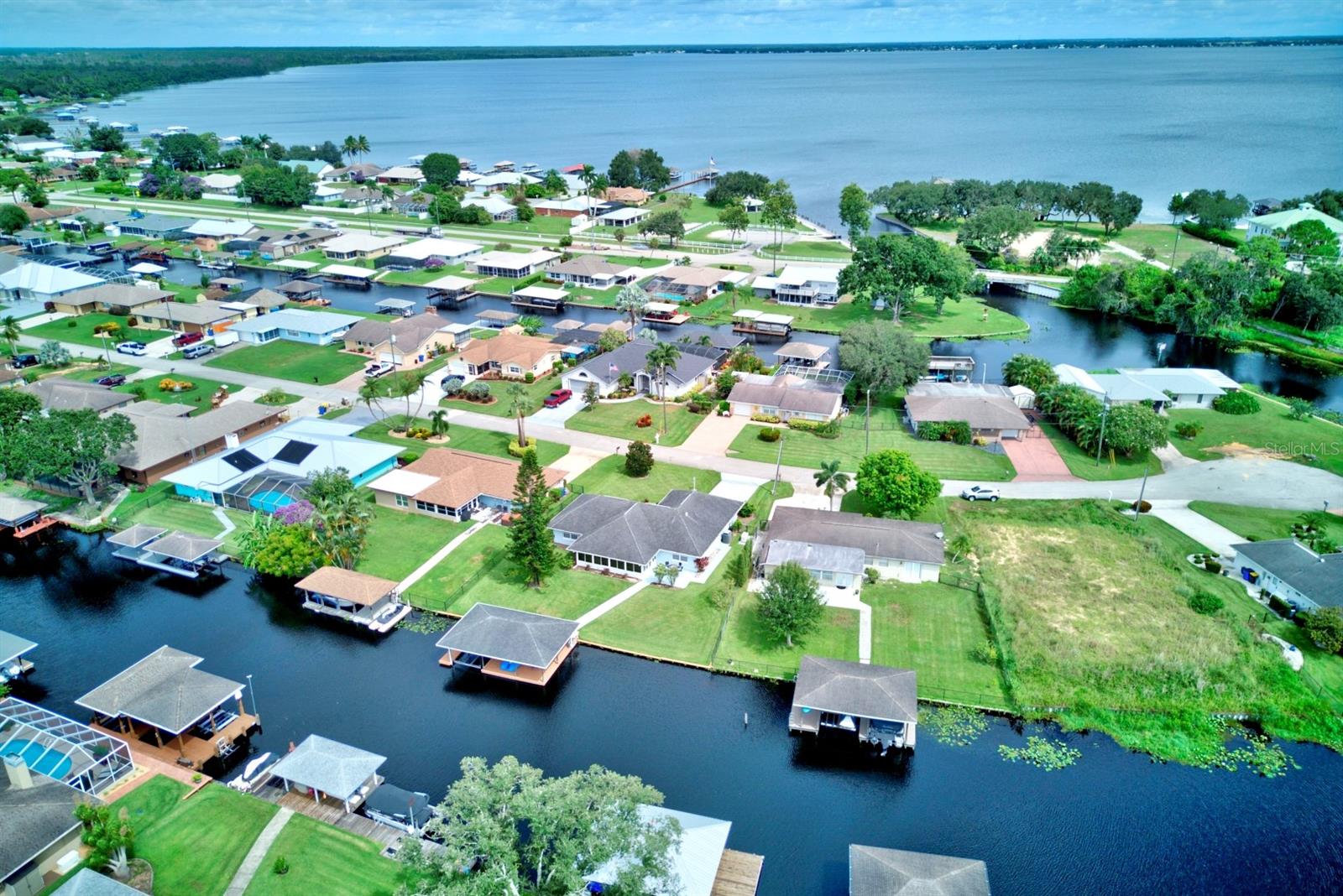 PLACID LAKES SEC 06 - Residential