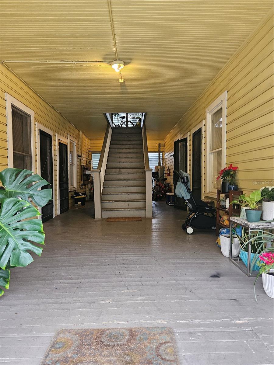 HYDE PARK WEST SUB OF - Residential Income