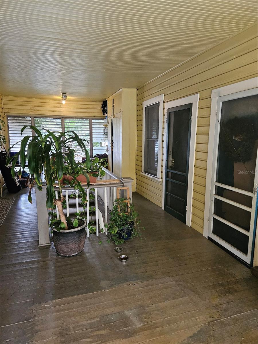HYDE PARK WEST SUB OF - Residential Income
