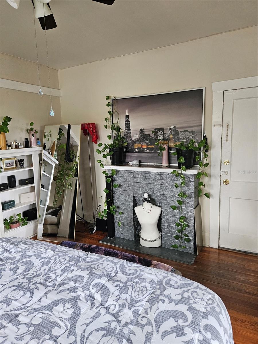 HYDE PARK WEST SUB OF - Residential Income