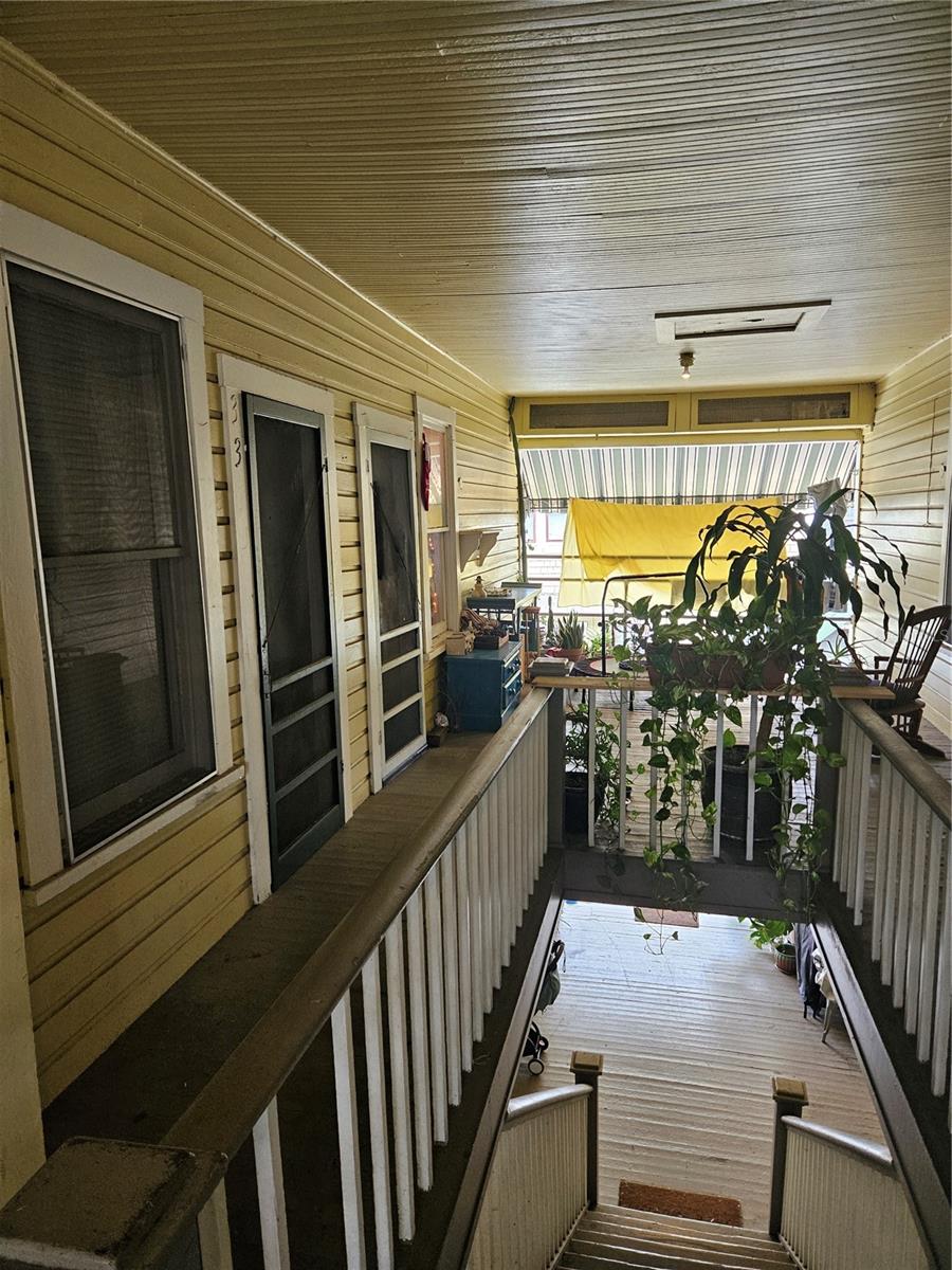 HYDE PARK WEST SUB OF - Residential Income