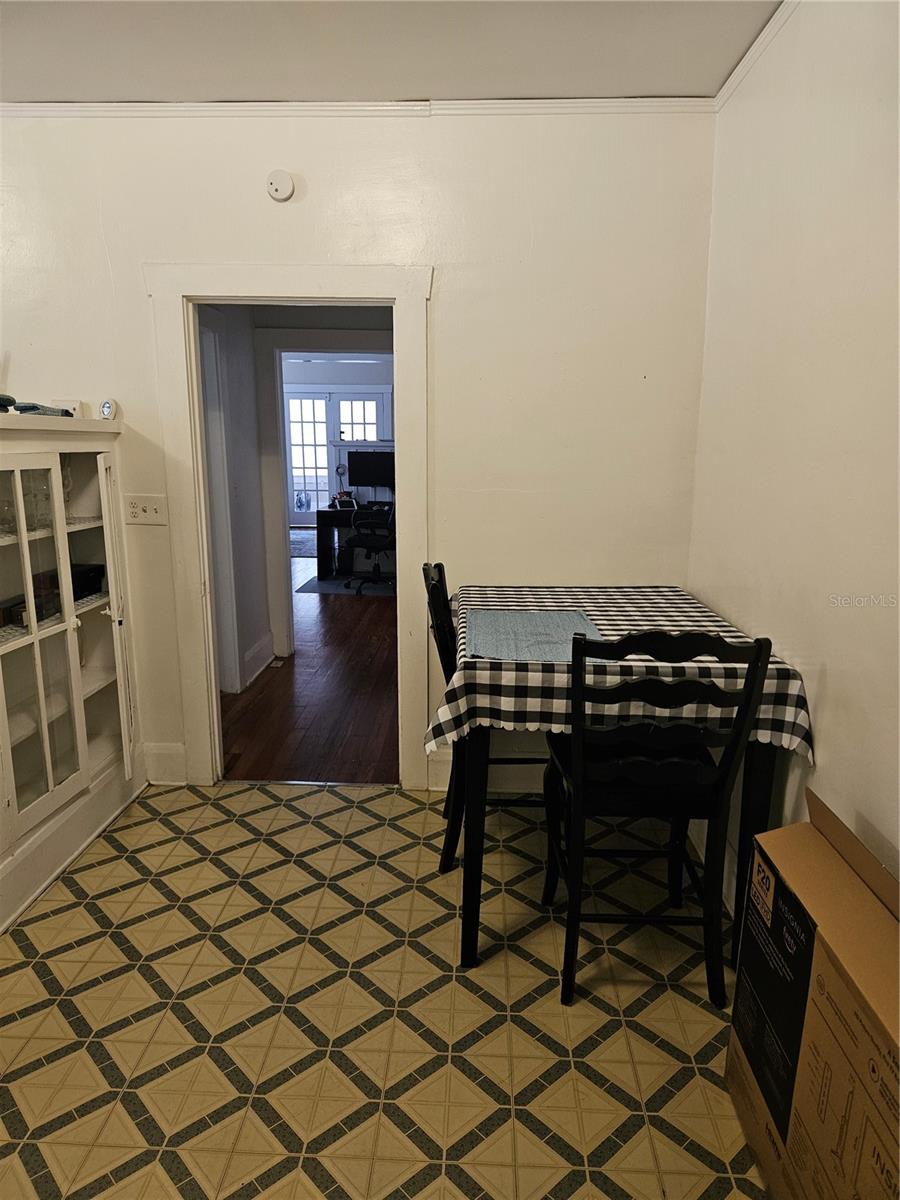HYDE PARK WEST SUB OF - Residential Income