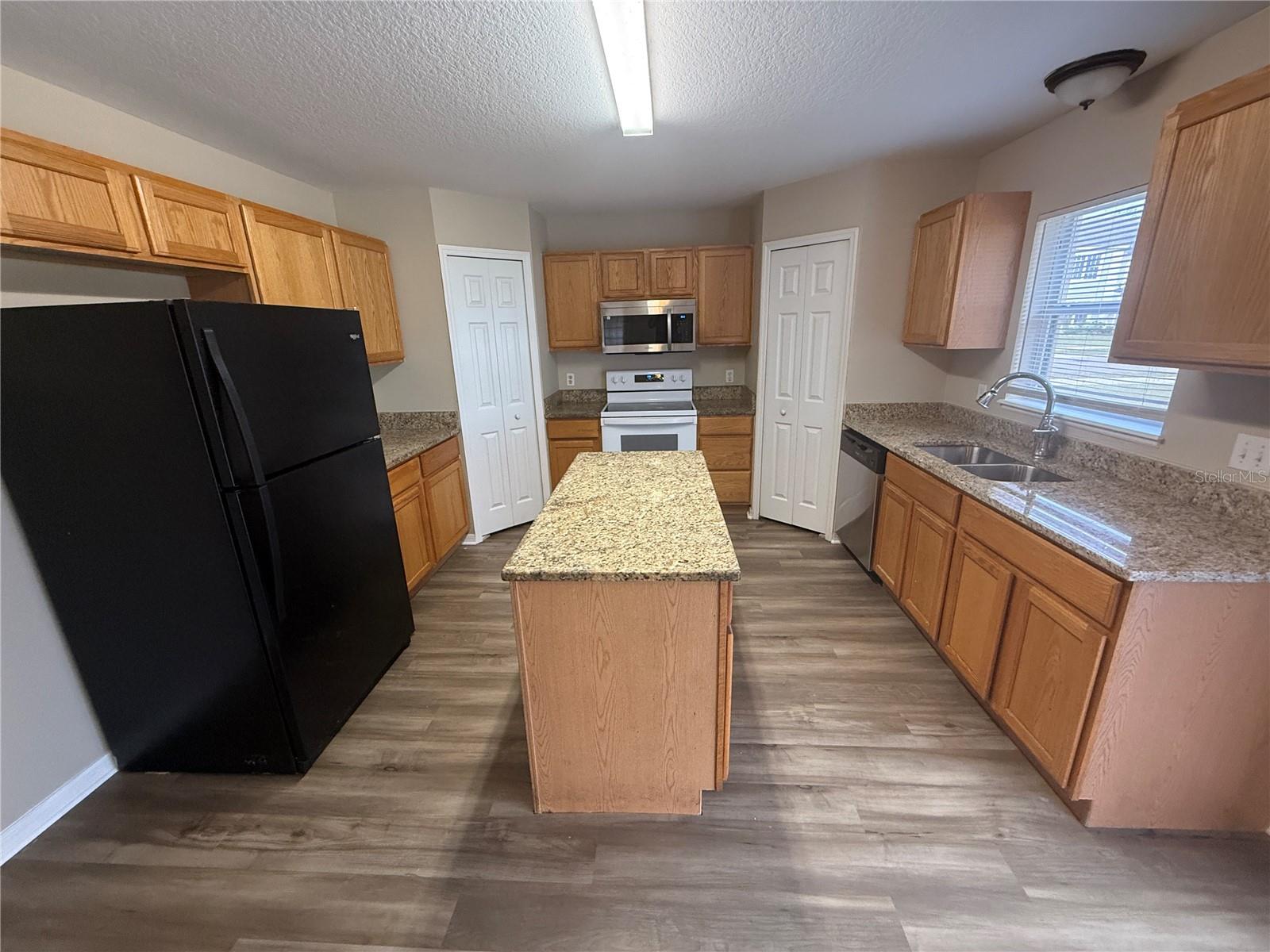 WHISPERING PINES SUB - Residential