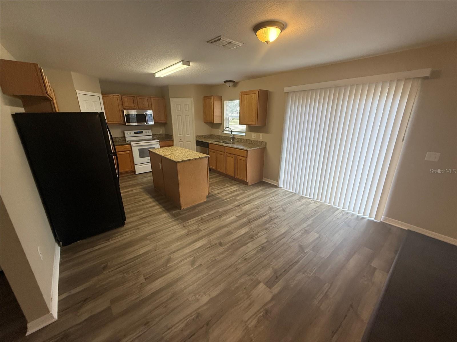 WHISPERING PINES SUB - Residential