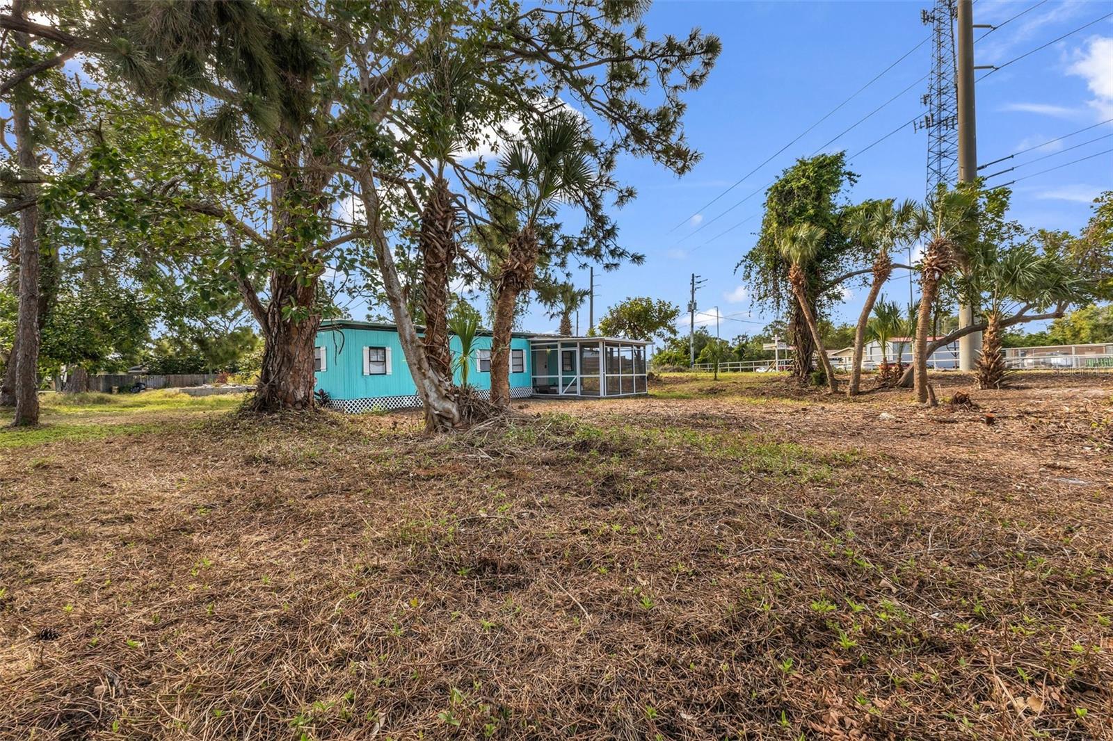 GROVELAND - Residential