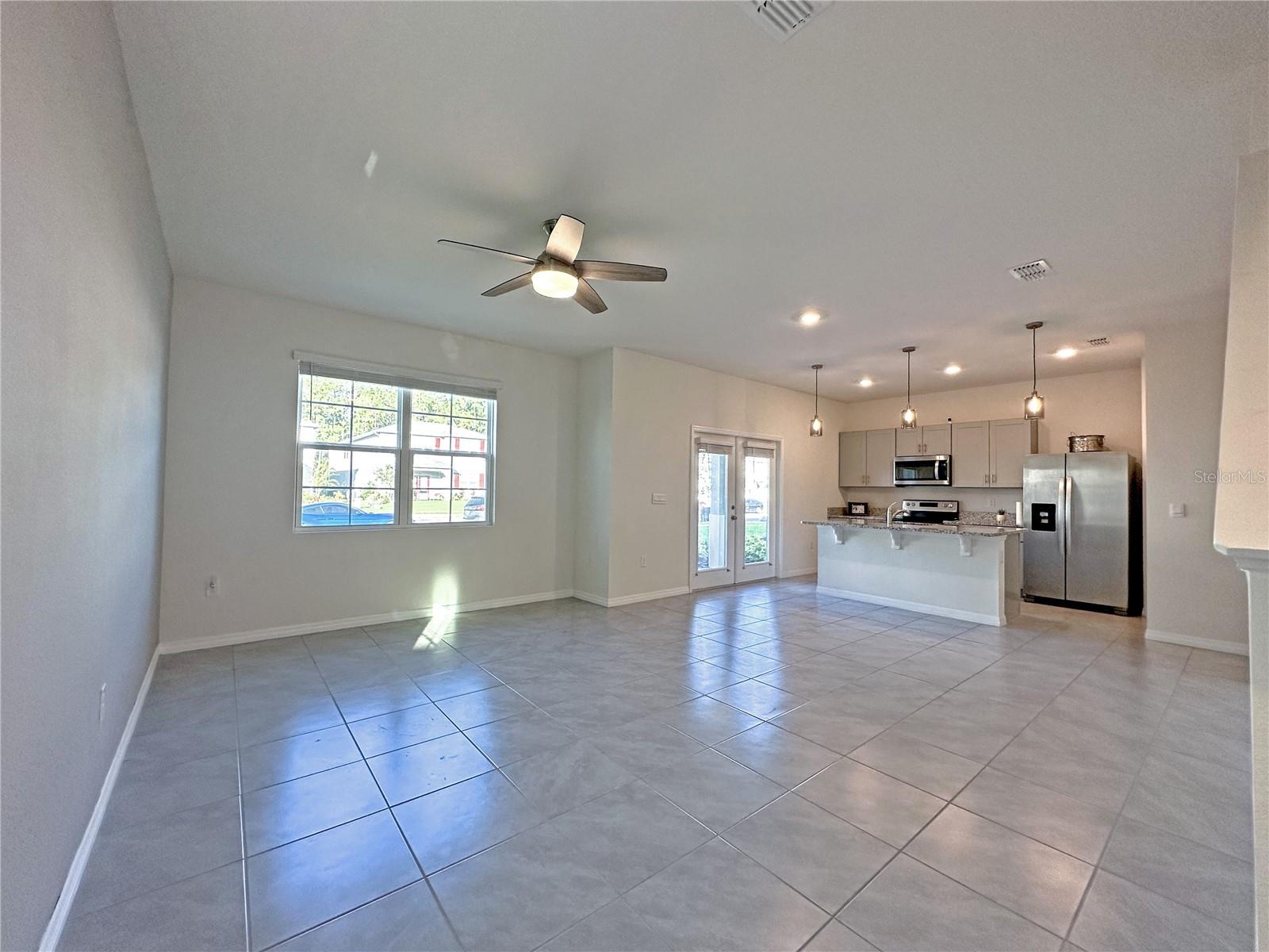 PALMS PH 5 - Residential Lease