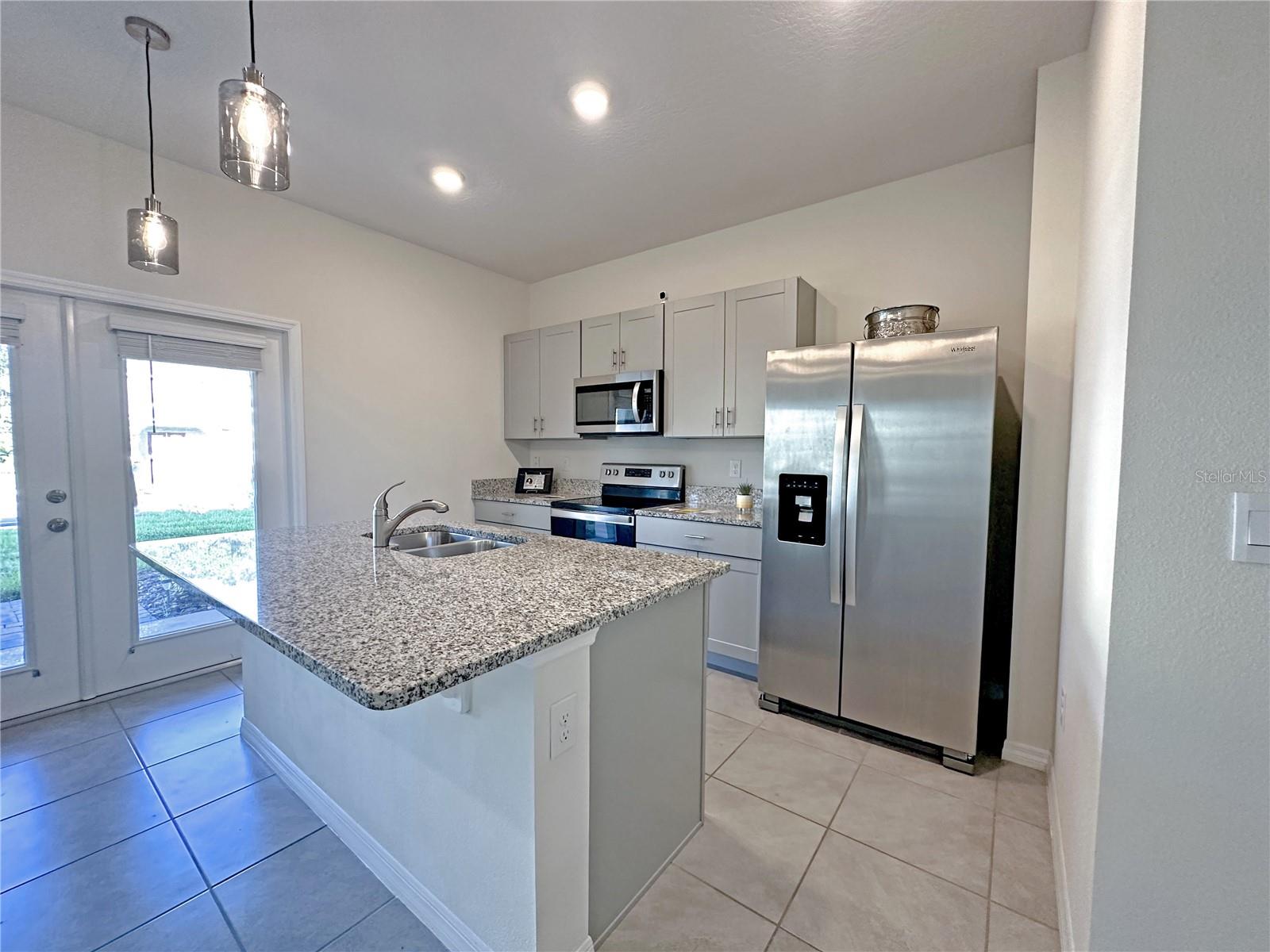 PALMS PH 5 - Residential Lease
