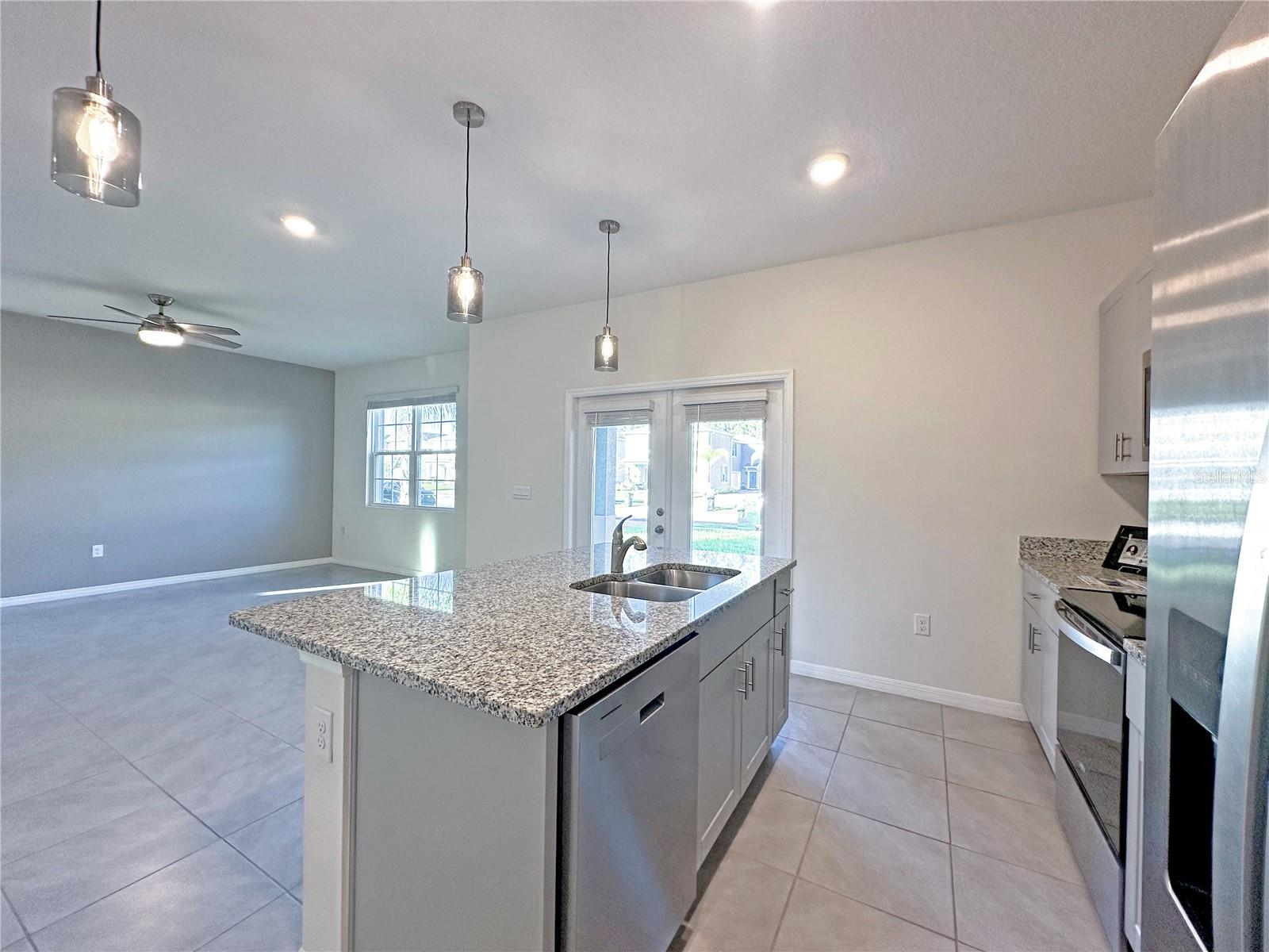 PALMS PH 5 - Residential Lease