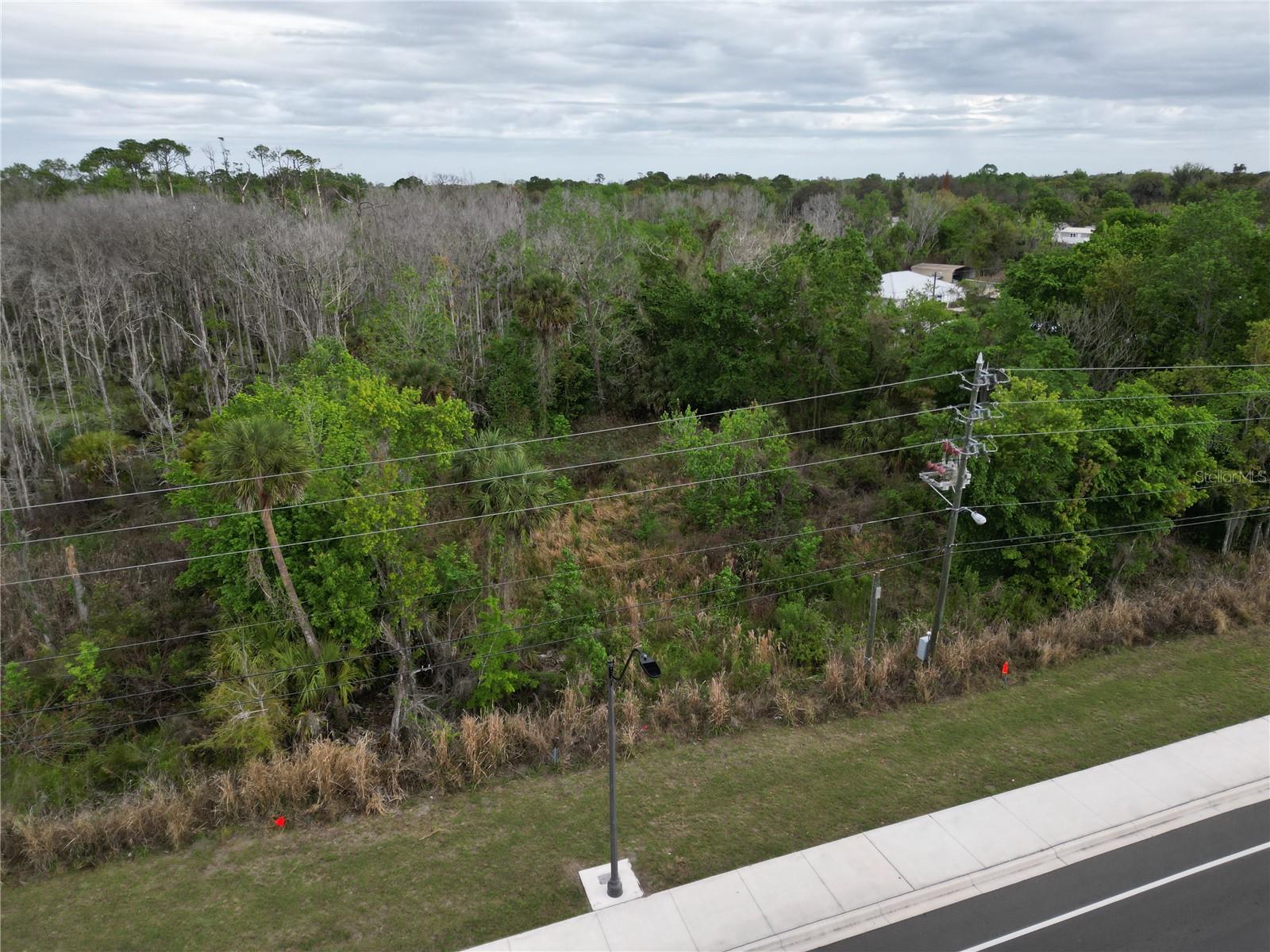 ESTES ADD TO OVIEDO - Land