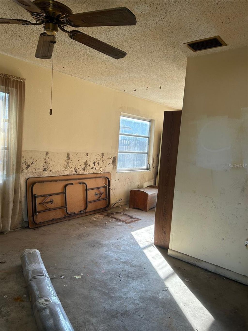 Photo of 1766 Michigan Avenue NE, St Petersburg, FL 33703 (MLS # TB8486985)