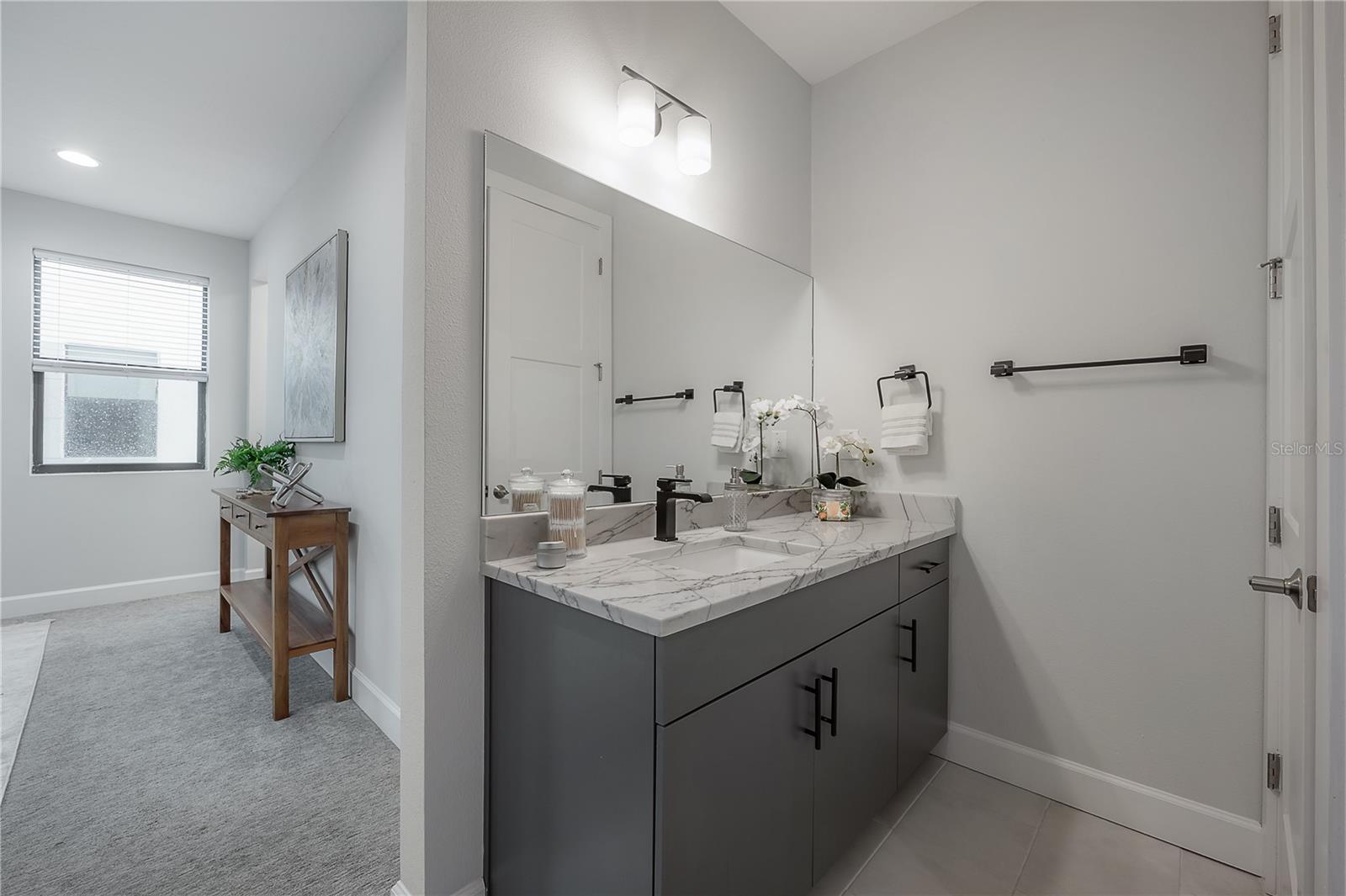 LAS AZOTEAS TWNHMS - Residential