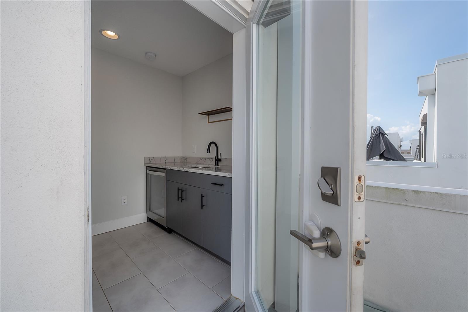 LAS AZOTEAS TWNHMS - Residential