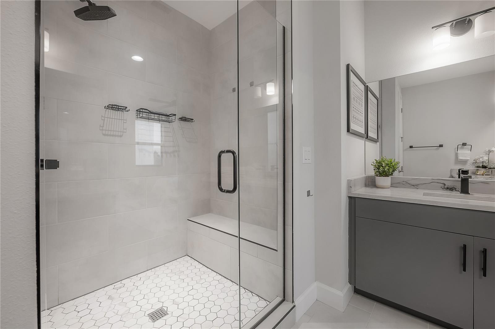 LAS AZOTEAS TWNHMS - Residential