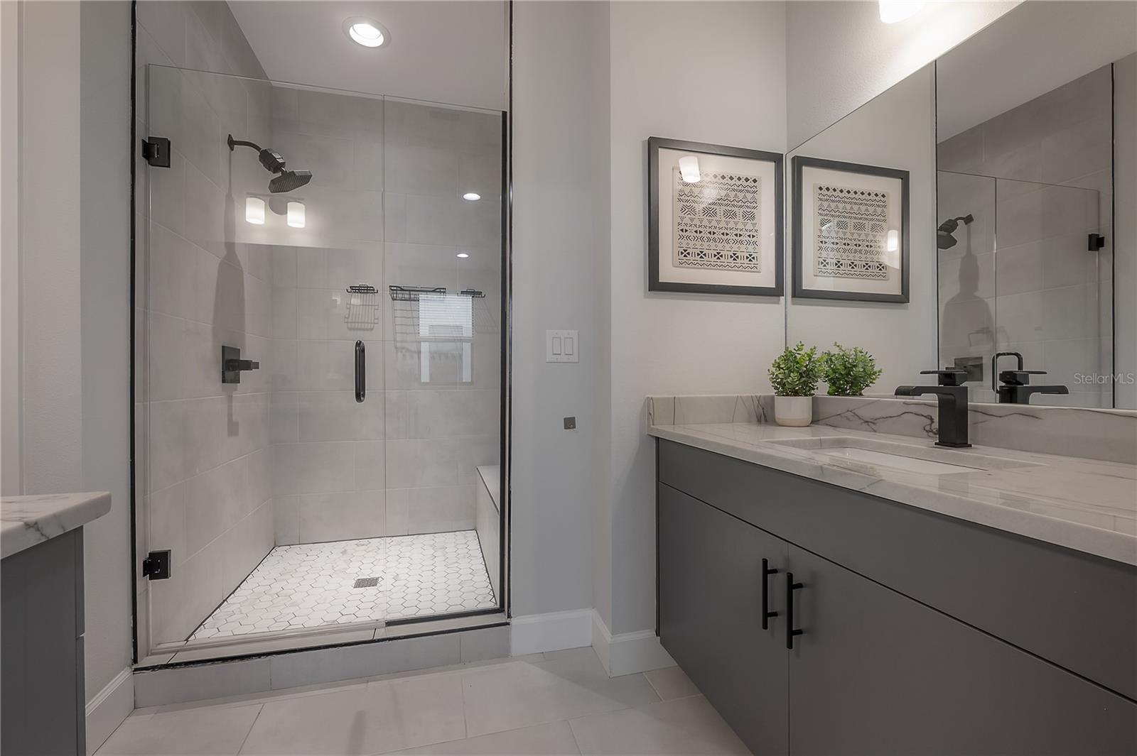 LAS AZOTEAS TWNHMS - Residential