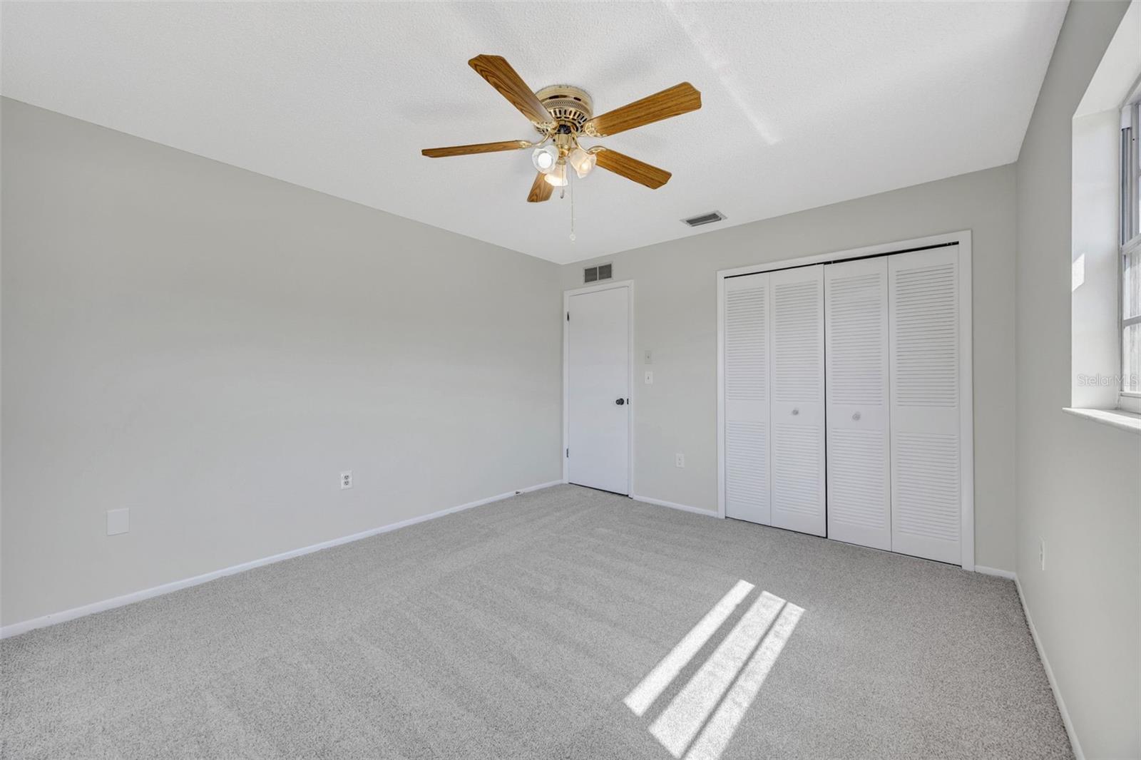 SHADOW RIDGE - Residential