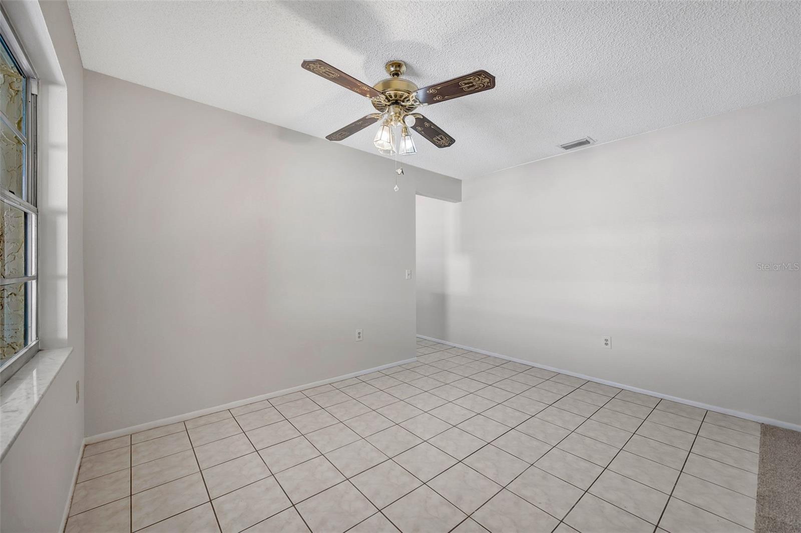 SHADOW RIDGE - Residential