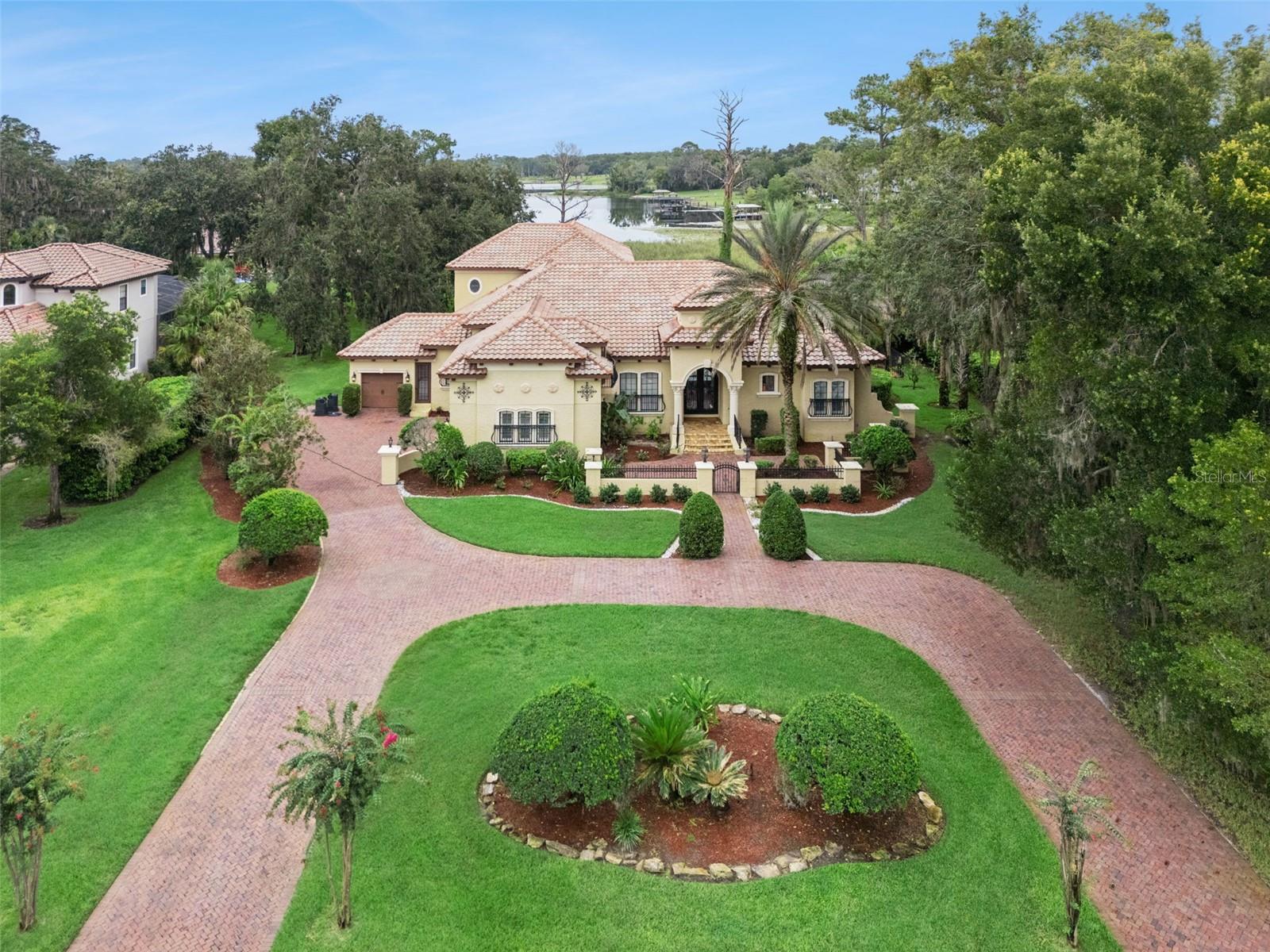 7764 ISLEWOOD COURT