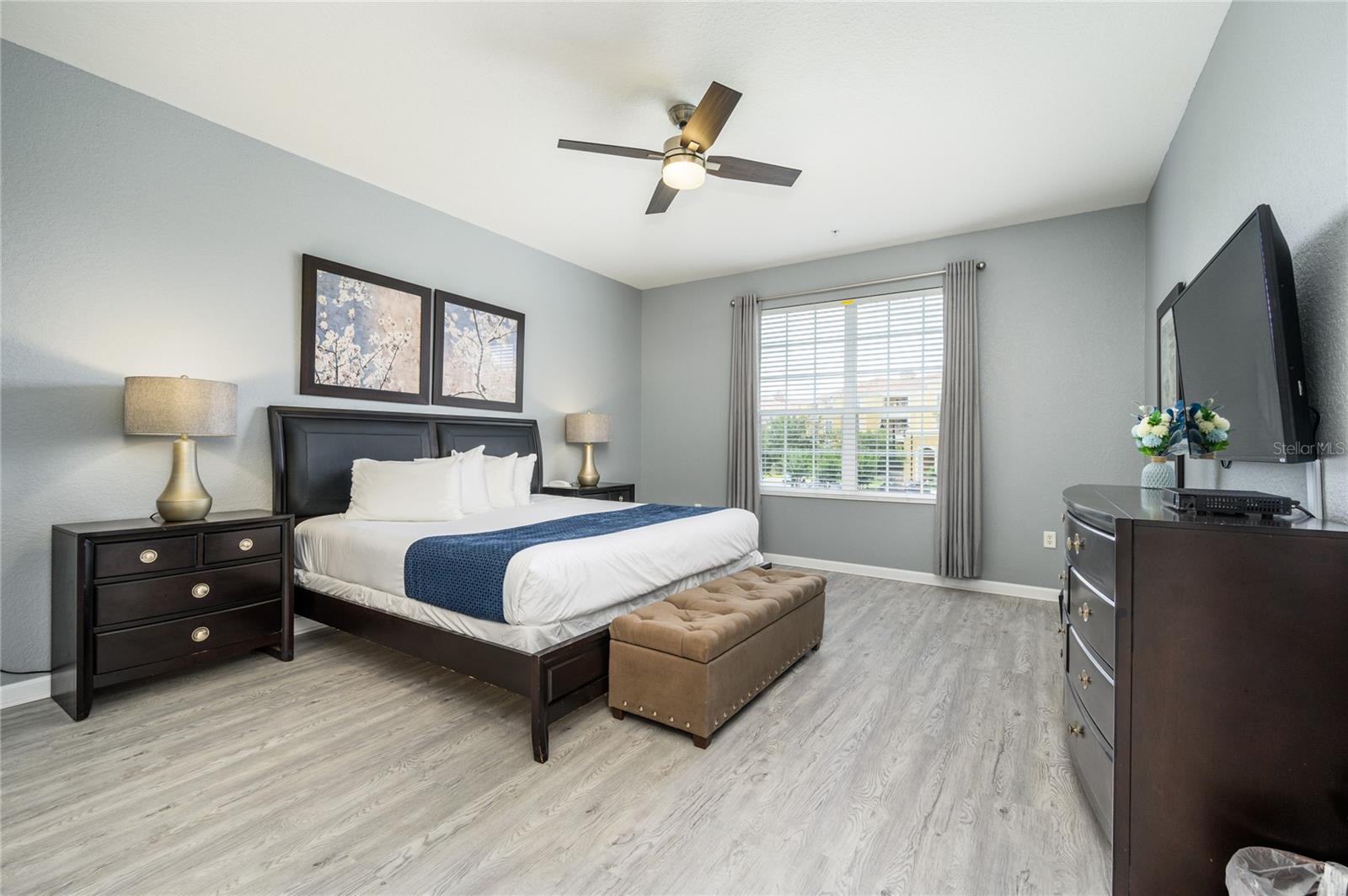 VISTA CAY/HARBOR SQUARE PH 12 - Residential