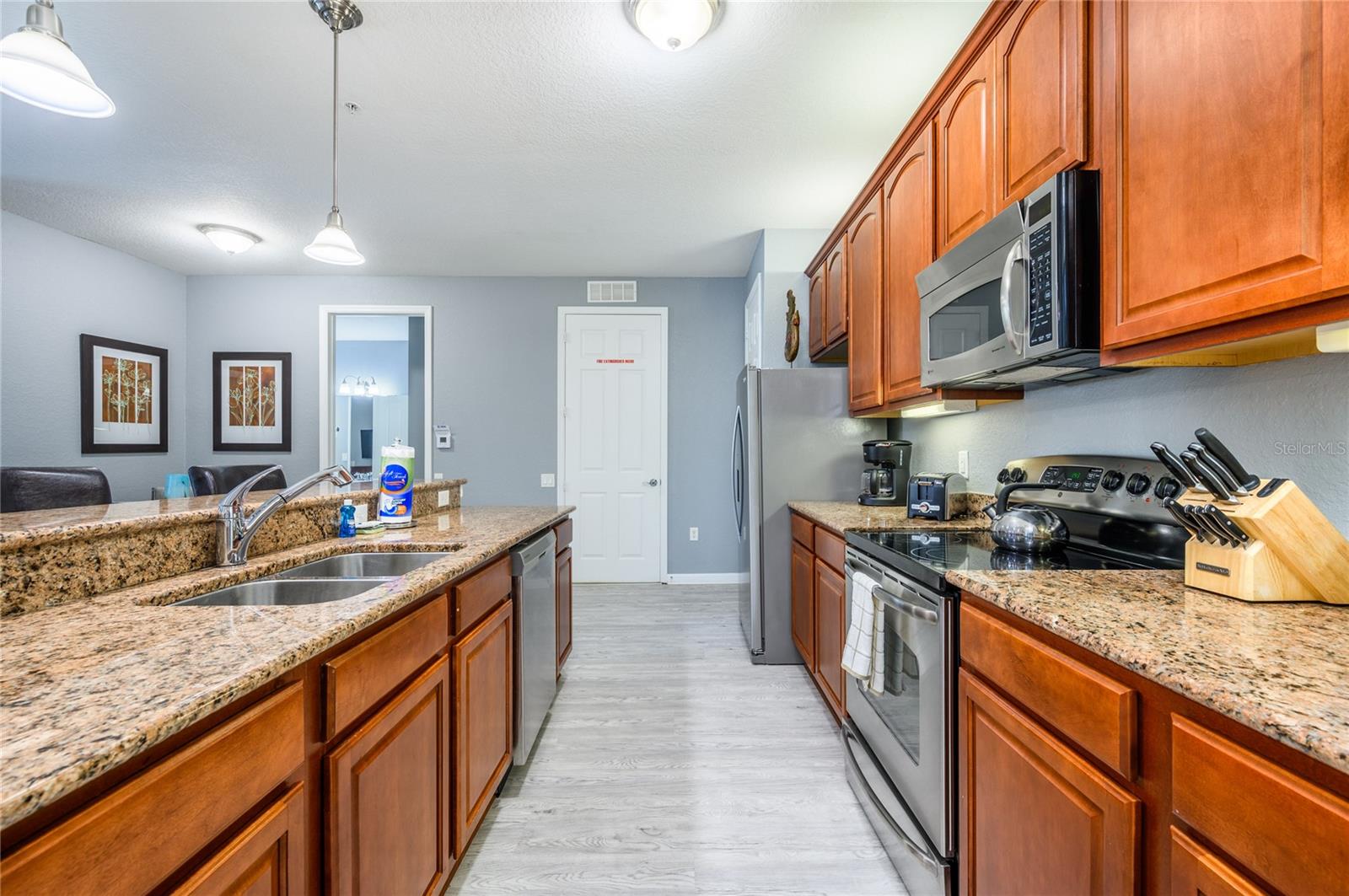 VISTA CAY/HARBOR SQUARE PH 12 - Residential