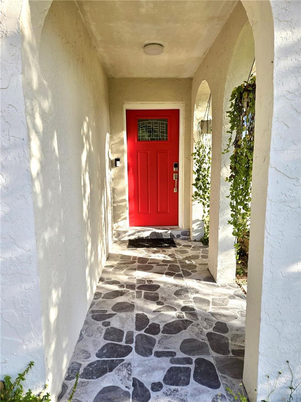Photo of 11230 Taft Lane, Seffner, FL 33584 (MLS # TB8439431)